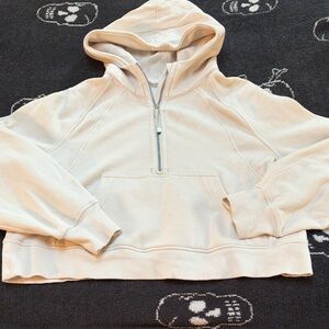 Lululemon Cream scuba 1/4 zip Hoodie sz M/L
